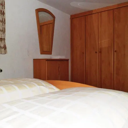 Daire Two-bedroom 03 *